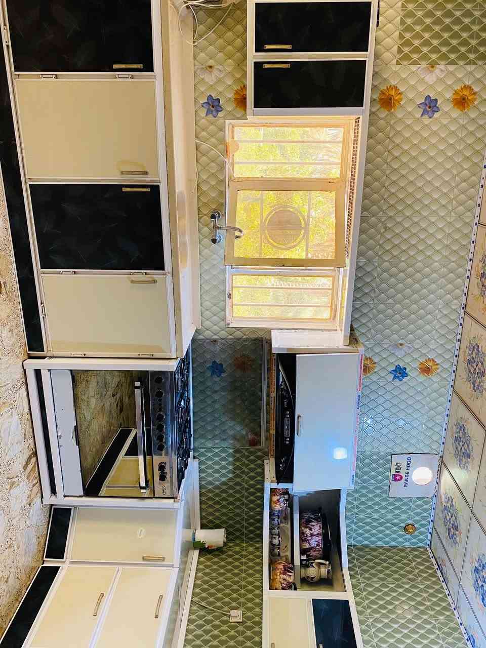 كاونتر مستعمل للبيع مع الساحبه بدون الطباخ
العنوان بابل السده للاستفسار الاتصال على الرقم 

‭***********‬

