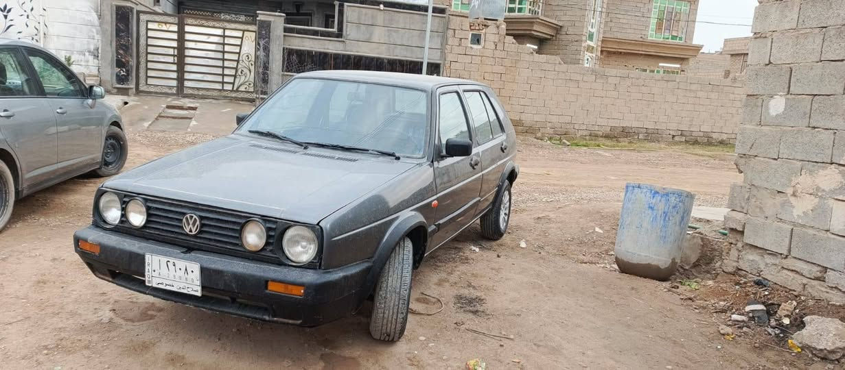 للبيع... كولف عظم موديل 88 رقم صلاح الدين الماني السنويه ساقطه سنه شرط التحويل محرك 1800 كابريتر كير عادي خمس نمر بدون ضربه صدر امامي خلفي جديد تختم تاير جديد اصل بور بس مابيها مصبوغه عام جماليه بدون ضربه بدون خياس داخل نظيف... للبيع فقط نقد لاقسط لا مراوس السعر 35 ورقه وبيها مجال بسيط *********** مكاني سامراء
