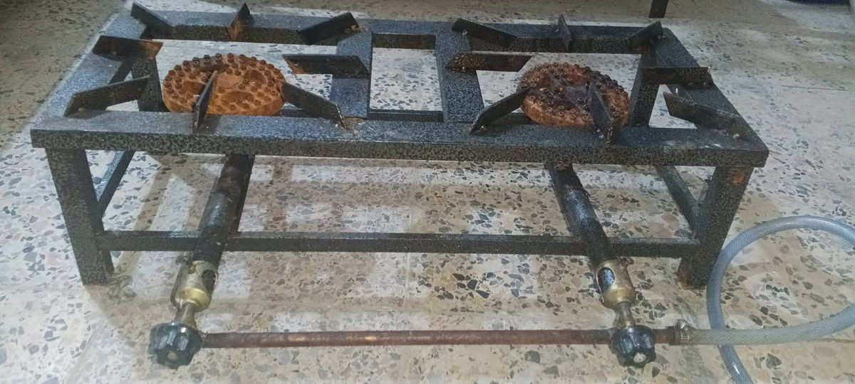 مشاعل للبيع الكبير ب٥٠وبي مجال والصغير ب٣٥وبي مجال شغالين نارهم قوية ونضيفين استعمال اسبوع فقط


**إذا كنت صاحب هذا الإعلان وتريد حذفه لأي سبب، رجاءا أرسل رسالة إلى الدعم الفني**