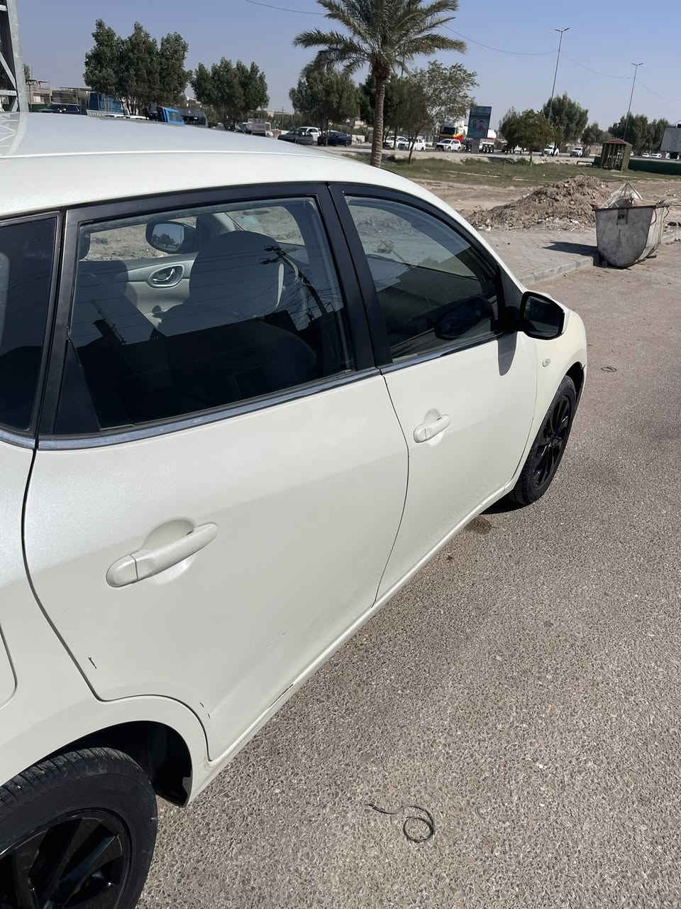 نيسان تيدا خليجي للبيع

موديل 2014 رقم نجف  سنويه 2027بيها قطعتين جاملغ وربع البنيد بدون دواخل

كير مكينه مكفول  

تدفه تبريد شغال 

تخم تاير

حداديه اماميه وخلفيه جديده 

مكان نجف 

رقم الهاتف 

***********

السعر 93$
