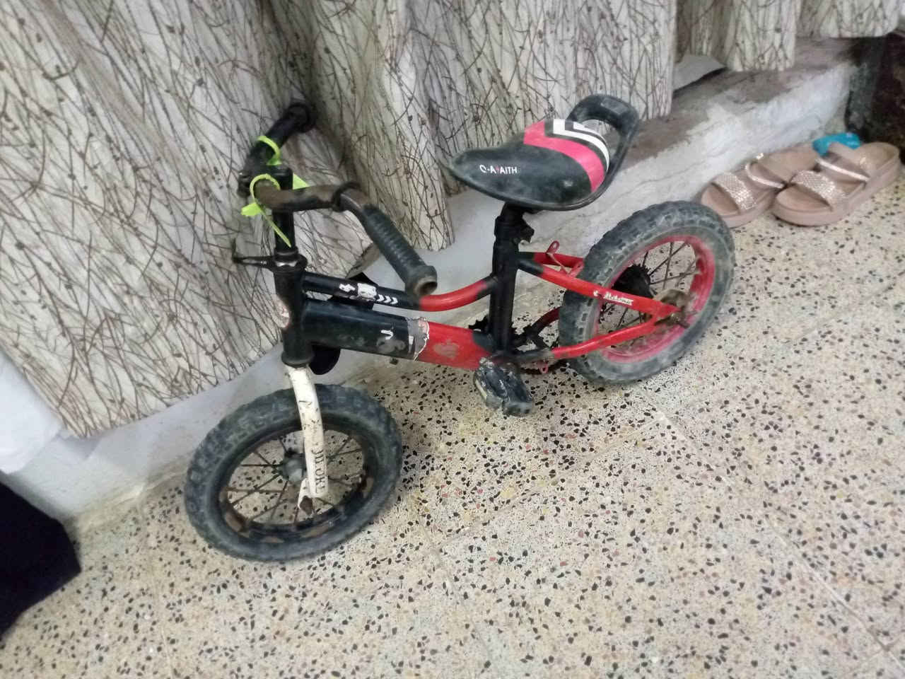 باسكلات للبيع سعر خاص


**إذا كنت صاحب هذا الإعلان وتريد حذفه لأي سبب، رجاءا أرسل رسالة إلى الدعم الفني**