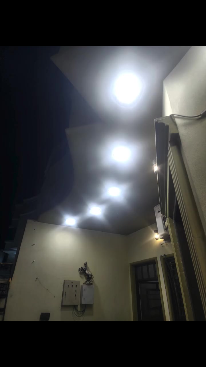 إعادة تأهيل انارة و سويجات منزل في حي العسكري في مدينة الفلوجة بإستخدام افضل المواد الكهربائية و بضمان استبدال حقيقي للحجز والاستفسار التواصل عبر الرقم ***********, *********** المهندس زياد العاني للتأسيسات الكهربائية #كهربائي #تأسيسات_كهربائية #طاقة_شمسية #بروفایل #صيانة_كهربائية
