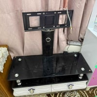 ميز تلفزيون جام مضلل مكانه شارع فلسطين07760490585