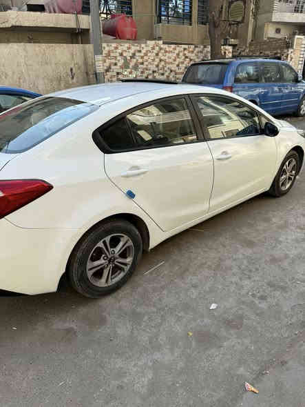 السلام عليكم كيا سيراتو خليجي 14 محرك 1600 دوش  سياره جاهزه وخير من الله بيها صبغ حوالي 5 قطع بدون حادث ولا دواخل  تريد تحويل تريد وكاله بسم صديقي  سياره 
بيع او مراوس حسب القناعه مكاني بغداد الحريه السعر 104 وبيها مجال 
***********
