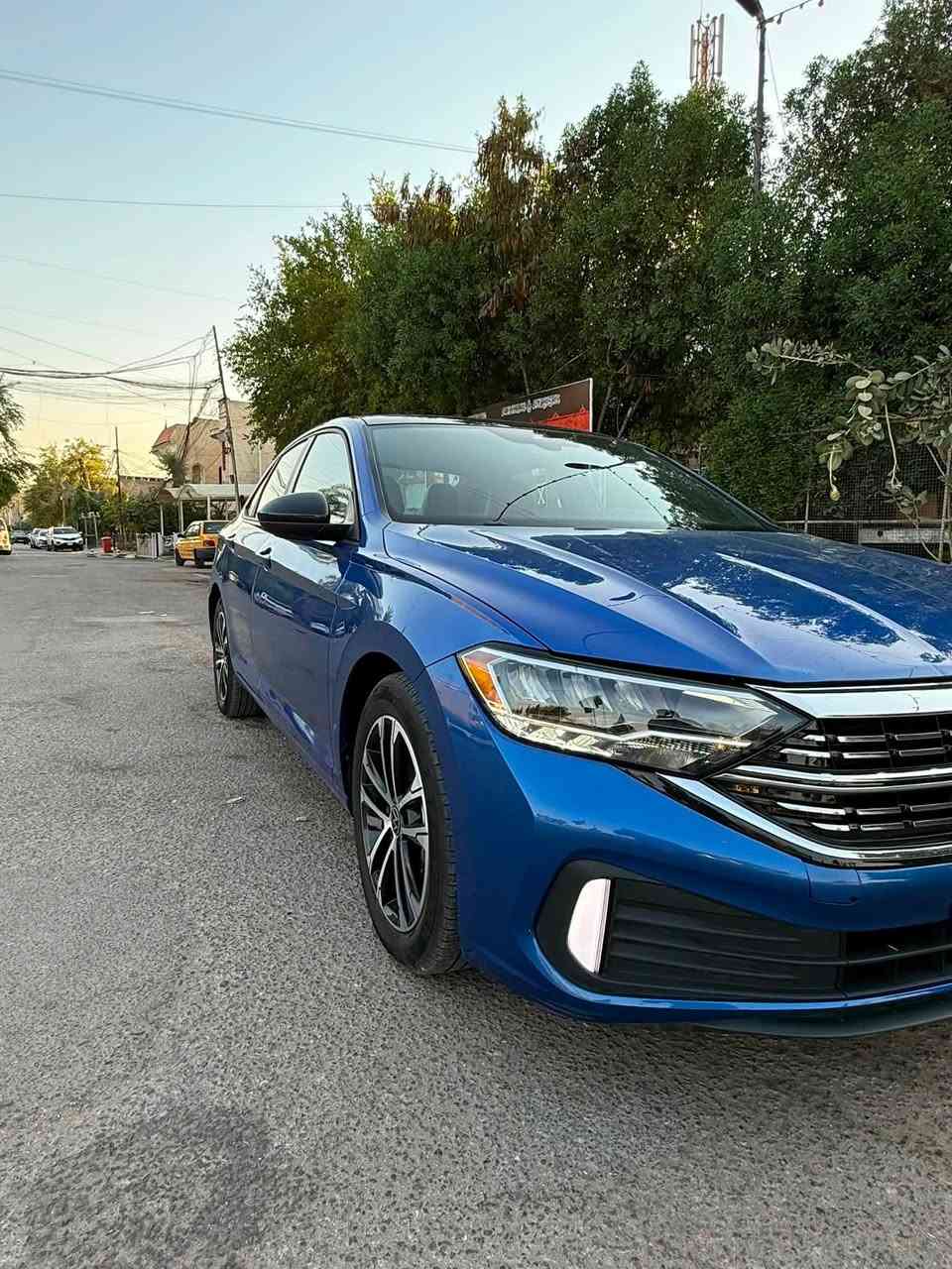 Jetta 2024 se+ (comfortline) للبيع
السيارة وارد كندا وصورها موجودة مال كندا ضربتها من وره كلشي مابيها بس الدعاميه متأذية ومصلحه والحوض مال التاير الاحتياط مطخوخ لا واصل شاصي ولا اي شي متأذي بيها بس هنا رجعت عليه سيارة بك وضربت الباب وصور التصليح وشكد مصبوغه موجوده والايرباكات طكت البردات والكشن الي بصف السايق وكلهن رجعن سستم عدى الكشن ومطفين الحساس مالته والتصليح مالتها درجة اولى وكلشي على البلاد مكينة كير تبريد واي شي بيها كامل
السيارة كلش جديدة وماشية بكندا 13000 ميل وهنا بالعراق بس 3000 ميل وسونرها موجود قبل الضربه مال باب سنوية جديد بشهر الخامس والهزه جديدة

المواصفات
كامره خلفية
بانورما
مستشعر وقوف
تدفئة مقاعد
تدفئة ستيرن
بصمه
شاشه ديجيتال
مراقبة النقطة العمياء
تشغيل عن بعد
بريك طوارئ امامي وخلفي
المصابيح ليد
انارة محيطية
حساس مطر للماسحات
ابل كاربلاي
مثبت سرعة ذكي
رادار امامي
شاحن وايرليس
ضوء عالي تلقائي
تحديد مسار
تنبيه اذا عفت السترين وبعد مواصفات
السعر 17000$ وبيها مجال للشراي
للتواصل ماسنجر او واتس اب
هذا رقمي ***********

