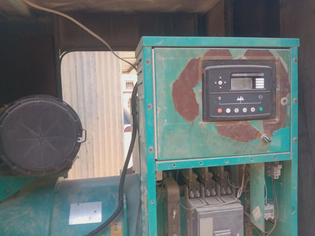 🚨 للبيع مولدة كمنز أصلية Cummins 🚨
✅ الموديل: QSX15-G8✅ القدرة الاحتياطية (Standby): 670 KVA✅ القدرة المستمرة (Prime): 595 KVA✅ كابينة كاتمة للصوت✅ بحالة جيدة وجاهزة للعمل✅ فحص وتجربة متاحة للمشتري✅ البيع على المعاينة الميدانية

📍 الموقع: كربلاء

📞 ***********📞 ***********

🔧 مركز الاعتماد الهندسي لصيانة المولدات ومحركات الديزل

للجادين فقط، المولدة جاهزة للفحص والتشغيل على أرض الواقع.

#مولدة_للبيع #Cummins #QSX15 #670KVA #مولدات_ديزل #كربلاء #العراق
