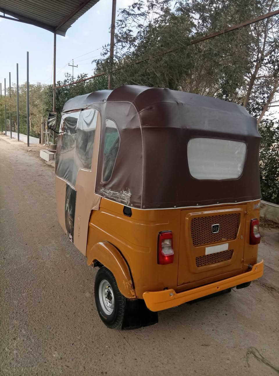 للبيع موديل 21 اوراق خالد وصادق سعر 6600العنوان.بابل***********
