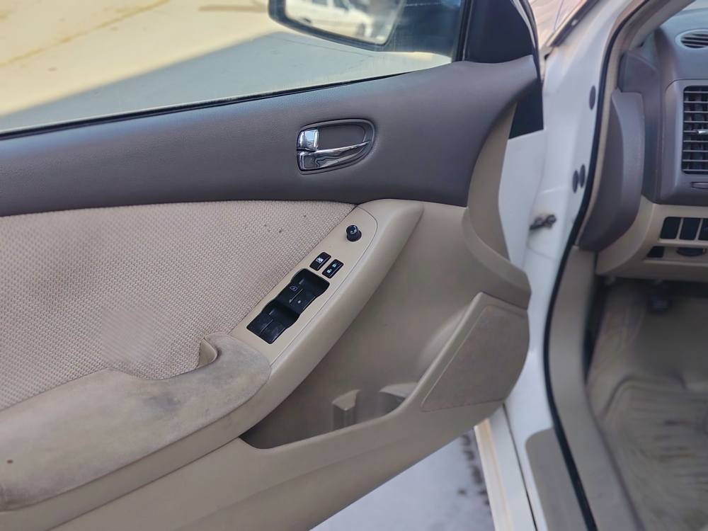 التيما2008
***********
***********
التيما 2008
ته بريد
توماتيك
چوار تايه ي لوك لوك
به شه رتي هه موو گياني 
سه ياره كه به ناوي خومه وه 
سه نه وي به سه ر چووه 
به شه رتي غرامه 
تحويل ناكريت 
به شه رتي ئه وه ليات و خرامه و
وه كاله تيش به شه رت 
سه ياره كه مالي دوسته 
ديناري مه سره في هه بوو 10 گه لا ببره 
حيزام بوياخ نييه به بوياخ ئه يفروشم
سه قف و شاني به شه رت 
بيشي ده عمي نييه 
دواي ده عمي نييه 
ره قه م سليماني 
59 معامه له 
سليماني هه واري شار 
قيست و قه رزوو الوگورم نييه السليمانية, العراق
