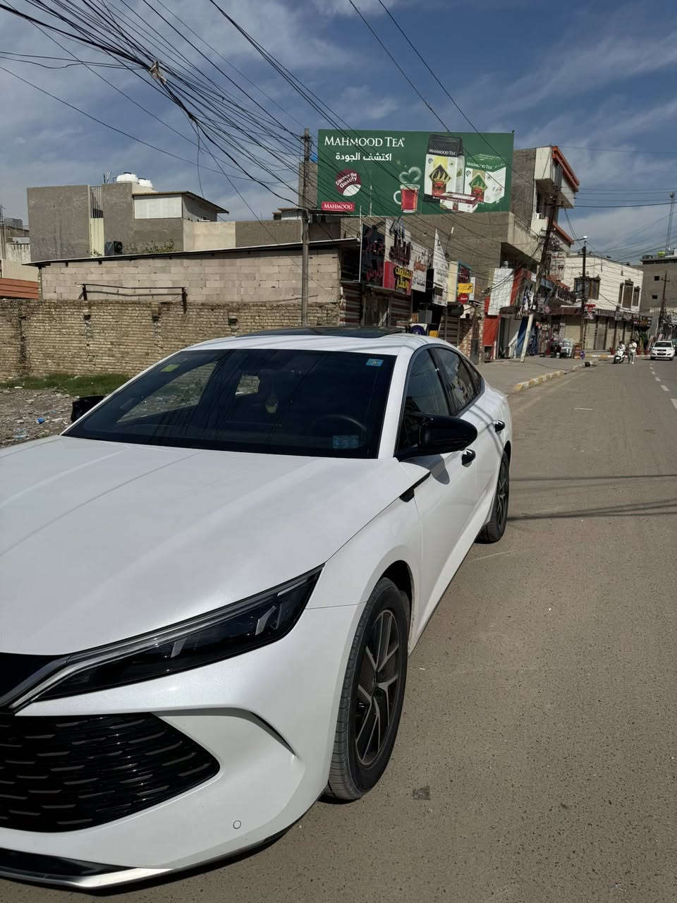 السلام عليكم 
QIN L 2024
ماشية 7000 كيلو فقط بحالة الزيرو
بطارية 120كم
بانوراما 
5 كامرات
كشن كهرباء
وباقي المواصفات الفول
السيارة جديدة وعليها ترتيبات 
انارة داخلية محيطية 64 لون 
الشاشة كاملة كل البرامج نازللها يوتيوب ويز والخ..
منفذين شحن ac&dc
ملحقاتها كاملة 
السعر 150 مجالها بسيط حك الجية
مكان التواجد سبع ابكار او ساحة اللقاء
***********
