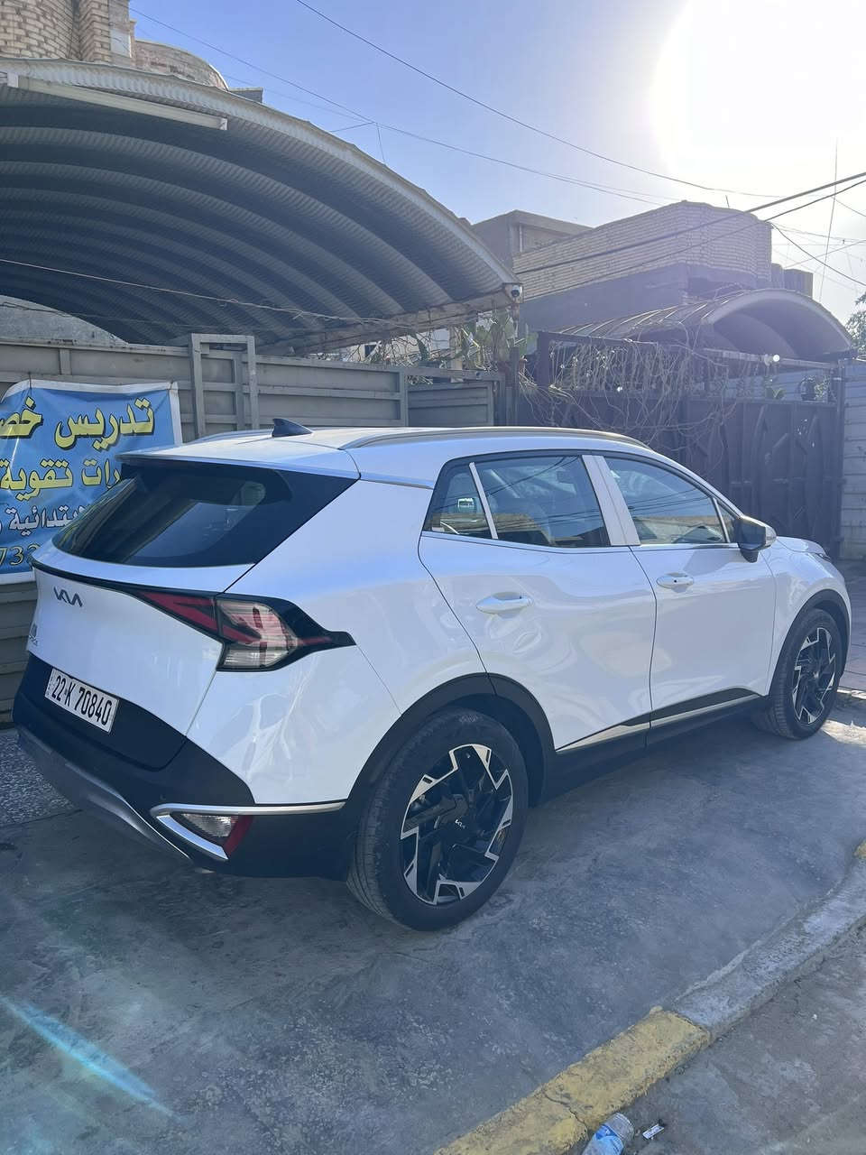 السلام عليكم ورحمة الله للبيع سيارة سبورتج 2023 خليجي وكالة السيارة الويل الجبير المرغوب 19  فول مواصفات ماعدى البانورما 
سيارة ماشية 40 الف فقط بأسمي تحويل مباشر 
دبل كشن كشن كهرباء 
مري شفط 
جلد 
داخل لونين 
بصمة 
شاشة ديجيتال
شاحن واير ليس 
جنطة كهرباء 
درايف مود ماوس 
سايد بريك بصمة 
دخول ذكي 
بصمة تشغيل وابواب
مكفولة من الصبغ  والتبديل والحادث والضرر والحالوب  والشخوط فقط بالجاملغ الخلفي يم البك لايت رصعة صغيرة مأشر عليها جداً السعر  215$ قابل للتفاوض بشي بسيط 

*********** 

مكانها بغداد البنوك
