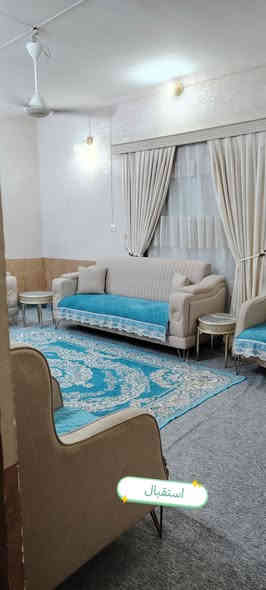 لسلام عليكم بيت للبيع   مساحه ٢٠٠ متر واجهه ١٠ ونزال ٢٠ في حي الجمعيه بشارع الوكفه بشارع الصيدليه لمى البديري يم بيت العادلي 3 بيت بصف الركن 

عكاده طابق واحد يحتوي كراج كبير وممرات من الجانبين 

وحديقه صغيره وصحيات خارجيه وداخليه وحمام منفرد مطبخ وغرفتين واستقبال وصاله

صاله طول ٤م و٨٠ سم عرض ٣م و٦٠ سم 

الغرفه الاولى طول ٦ م والعرض ٣ و ٦٠ 

الغرفه الثاني طول ٥م والعرض ٣م و ٦٠ سم 

المطبخ طول ٤ م العرض ٣م و ٤٠ سم 

الاستقبال طول ٦ م عرض ٣م و٦٠ سم 

حمام طول مترين ونص وعرض متر ونص

وبصفه التواليت منفصله غربي وللغساله متر ونص ب متر ونص التواليت الخارجي شرقي متر ونص ب متر ومخزن وممرات 2 ع طول البيت 

بناء قديم حاسبه عرصه صالح للسكن ونظيف سطحه جديد مجاري جديده مي جديد المنطقه ماء اساله جديد ومجاري جديده قريبا تبلط الافرع الشارع المباشر مبلط    للاستفسار عن السعر  وباقي التفاصيل ع الخاص او على  الواتس اب ***********
