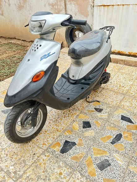 سلام عليكم دراجات يوماها للبيع بطه وام 9زروف نضافه 100٪والبطه بسعر مناسب السعر خاص او لاتصال *********** مكاني علي الشرقي
