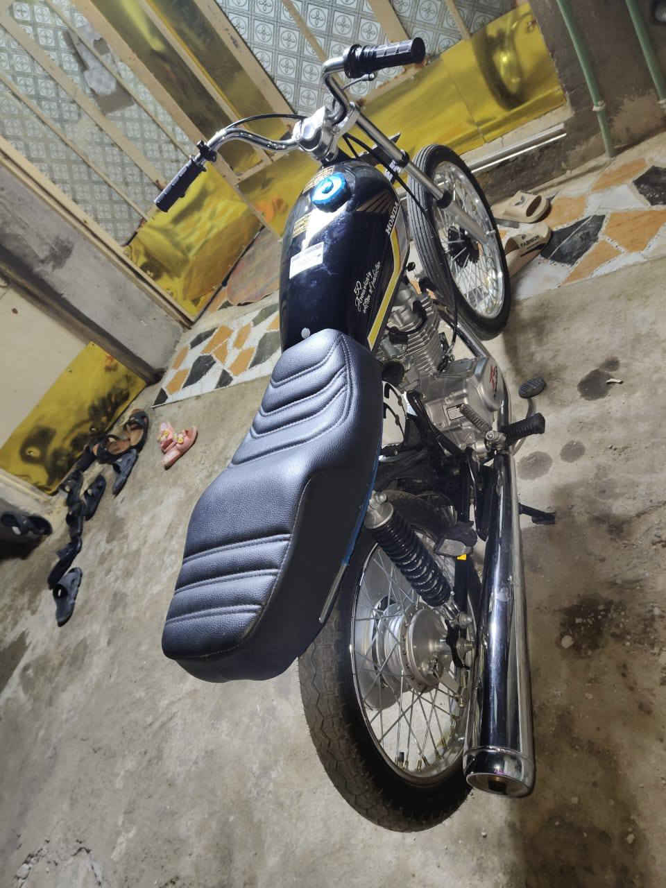 السلام عليكم دراجه للبيع شاصي 17ارشا  

تعمير 25مكاني  رفاعي سعر900مجالهه حك جيه

 وهاذه رقمي ‏‪***********‬‏

مكلف بنشر رقم راعيهه☝
