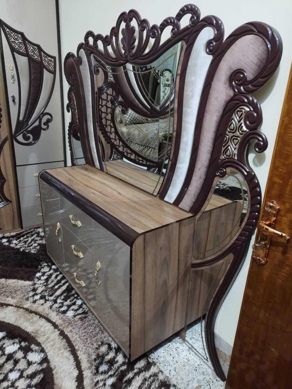 غرفه للبيع لسعر مليون 
عنوان خارج الفلوجه
 طريق المدينه السياحيه البوحاتم


**إذا كنت صاحب هذا الإعلان وتريد حذفه لأي سبب، رجاءا أرسل رسالة إلى الدعم الفني**