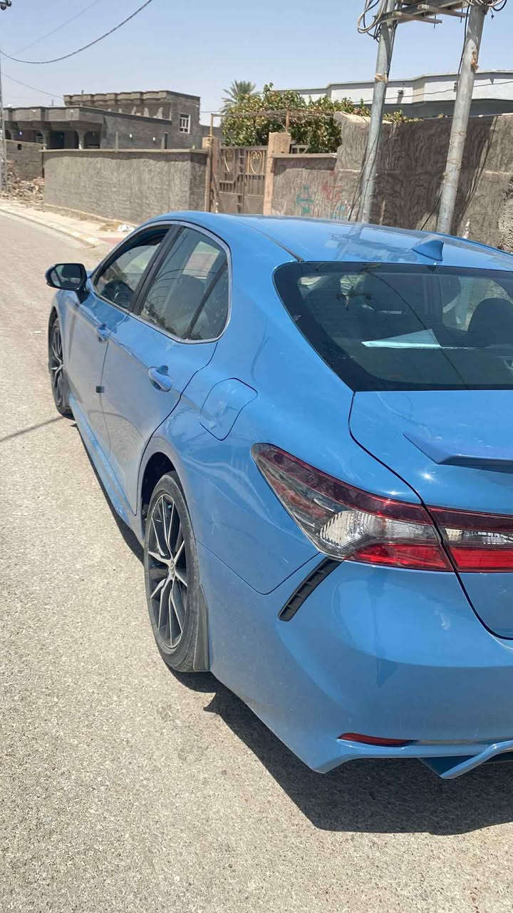 � كامري 2023 SE – لون فيروزي مميّز
💰 السعر: 22,000$ قابل للتفاوض

🔹 ما بيها ضرر
🔹 بارد بالبنيد
🔹 بارد على الباب الأيمن (موضّح بالصور)
🔹 ملاحظة: مقدّمة الشاصي الأيمن شي خفيف جدًا فقط
🔹 لا دواخل – السيارة نظيفة

المواصفات:
• فتحة سقف
• كشنات جلد + كهرباء + تدفئة
• بلاك توب
• 4 سلندر – 2.5
• شاشة كبيرة
• كاميرا
• شفتات بالستيرن
• رادارات كاملة
• تحديد مسار
• Auto Stop
• Auto Hold
• توقف ذاتي
• ستيرن تحكم كامل
• مواصفات عالية

📍 العداد: 36 ألف كم
📍 الحالة: بحالة الوكالة
📍 بعدها بريحة الشركة
📍 رقم أربيل
📍 الموقع: أربيل

📞 للاستفسار:
***********
