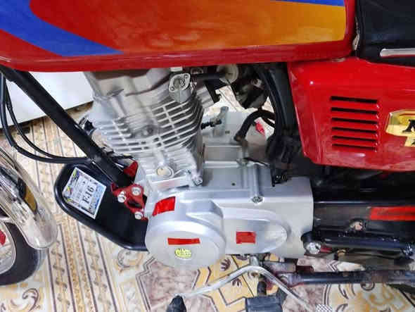 السلام عليكم دراجه للبيع نامه شلامجة اصلي رقم وسنويه وبسمي مديل 2023 نضافه فول تشوف بعينك واكفلك من المكينه صفحت اكلجات ما مفتوحه تحويل شوكت ما تريد ولداجة مناقصها ايشي مكاني البصرة الجمعيات ولسعر مليونين وميه وبيها مجال بسيط للشراي رقم الهاتف ***********
