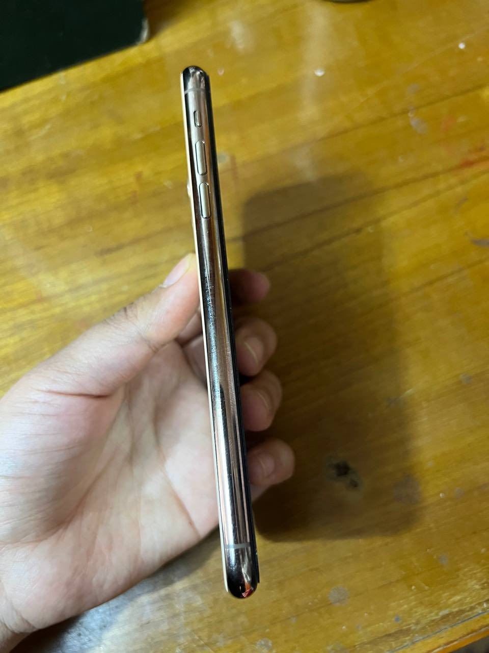 آيفون ١١برو ماكس ذاكرة256  بطاريه 91 مبدله اصليه ميصرف 
فقط السماعه  الفوك واكفه تتصلح ب 10 ألف والباقي كله شغال
 السعر 275 وبيه مجال بسيط محتاجة واريد أبيع  
مكان بغداد ***********
