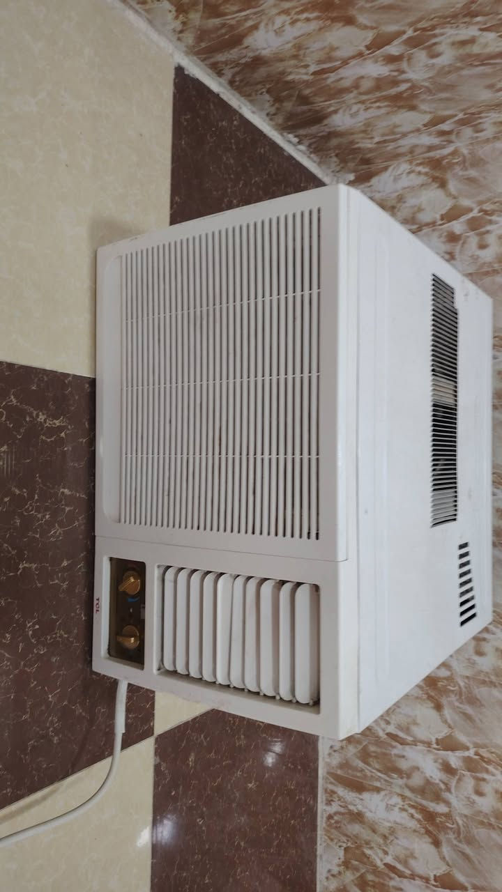 كنديشن للبيع استخدام سنة طنين جدا نضيف


**إذا كنت صاحب هذا الإعلان وتريد حذفه لأي سبب، رجاءا أرسل رسالة إلى الدعم الفني**