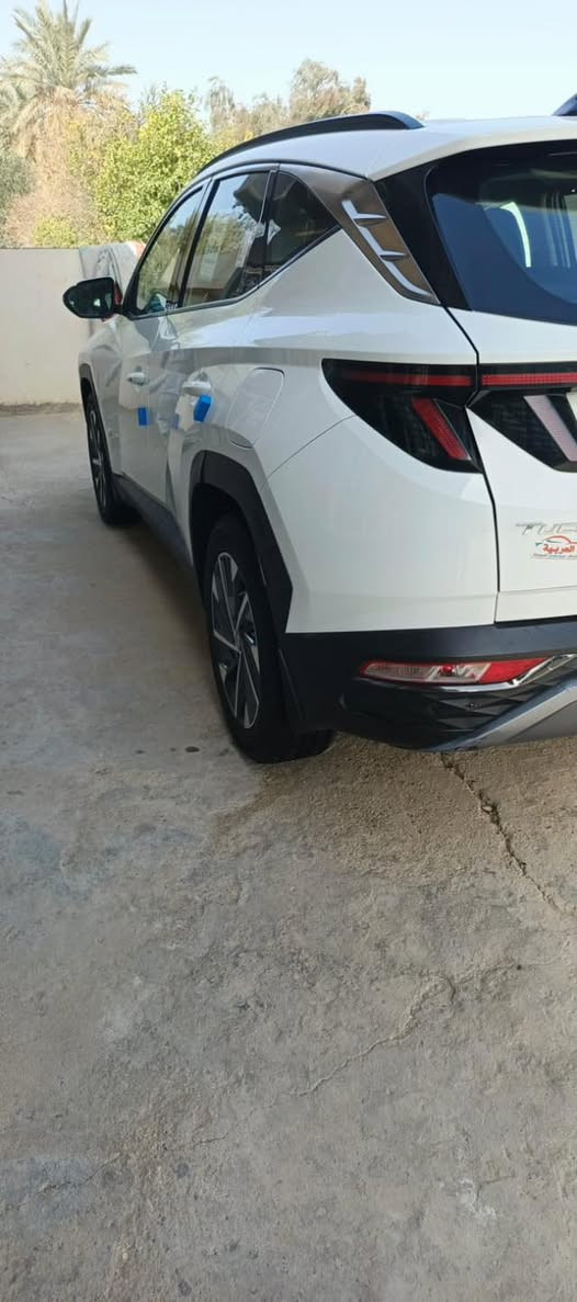 سلام عليكم توسان للبيع موديل 2022خليحي فول مواصفات كفالة السيارة عدا قطعة جاملغ مبدلة اصلية بدون صبغ ماشية 64الف رقم بغداد بسمي شخصياً مكانها بغداد للاستفسار ***********
