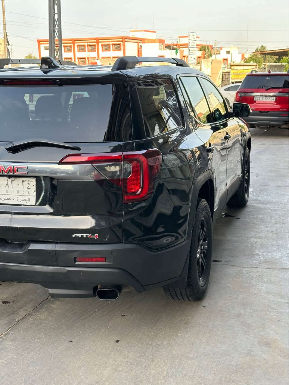 السلام عليكم
جمسي اكاديا للبيع فقط مديل 2022

GMC ACADIA AT4 BLACK,

7 راكب ، المحرك 6 سلندر 3600 

السيارة نظيفة جدا ما ناقصه شي  وبعده جديده  ماشية 52 ميل قابل للزيادة  مرقمه بصرة حرة بأسمي 

الضرر :  صور الحادث موضحه بدون ايرباك بدون دواخل وبالعراق انصبغ بيها جاملغ بسبب شخط 

السيارة  (المواصفات فول 1/1) 

السعر : 210

1-الرادارات ( امامي - خلفي - جانبي ) السيارة كلها رادارات 

2-الكامرات (امامية - خلفية - جانبيات - 360 درجه) خمس كامرات بيها 

3-  مقاعد خلفيه VIP / كشنات كهربائيه مع ذاكرة خزن + كشن السائق هزاز/ مقاعد ( تدفئه + تبريد ) 

/ وضعيات قيادة sport/ تحديد مسار 

4- داتا شو / شاشه دجتل 

5-تدفئه ستيرن / / تبريد خلفي مركزي 

6-مراقبة النقطة العمياء /  مري شفط كهربائي ( فقط بالفول يجي) 

7-شاشه ابل كار بلي / جنطه كهرباء / ستيرن تحكم كهربائي بالكامل 

8_ فتحت بانورامة

9_ اربع بصمات + بصمه تشغيل عن بعد

 مكان السيارة البصرة _القبله 

*********** البصرة, العراق
