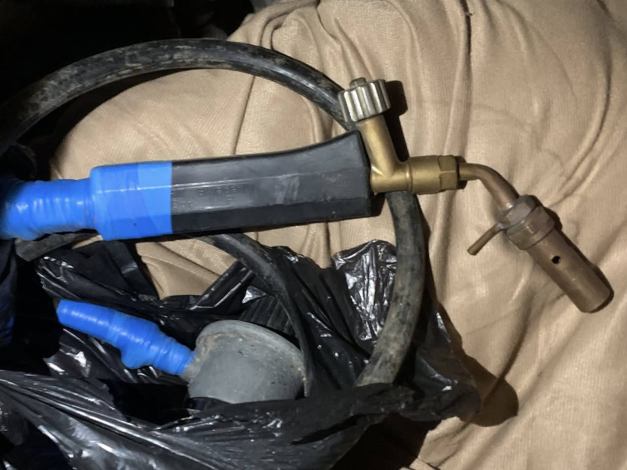 ‏سلام عليكم للبيع أصلي قديم سعر الخاص مدينة الصدر


**إذا كنت صاحب هذا الإعلان وتريد حذفه لأي سبب، رجاءا أرسل رسالة إلى الدعم الفني**