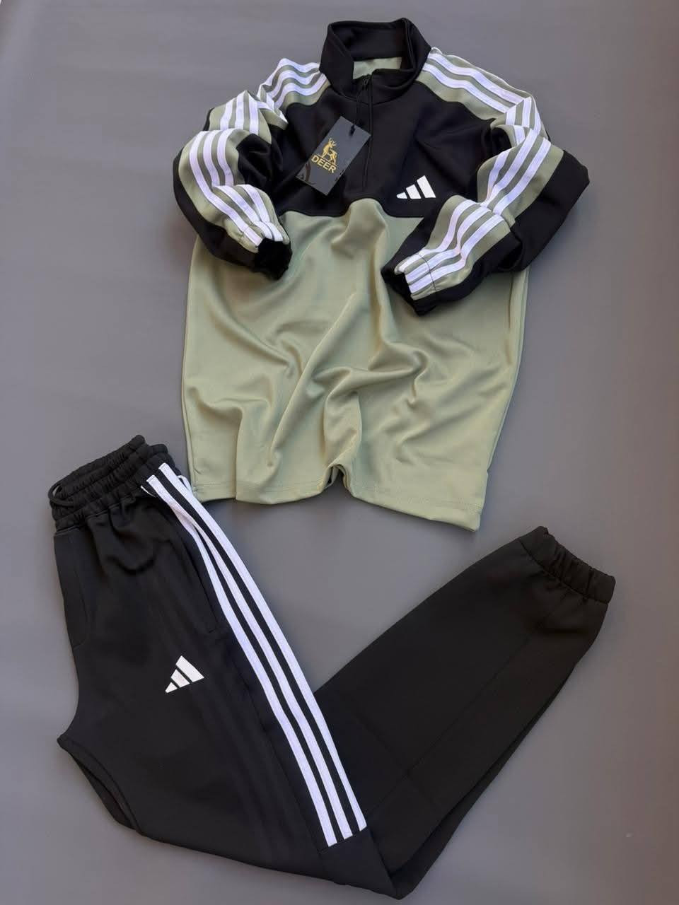 تكرار 🔥🔥🔥
ترنجات خام غطس مستوردة 👌
لوجو تطريز 🔥
✔️ خامة تقيلة تدفي وتخليك مرتاح طول اليوم 
✔️ ستايل عصري وألوان شيك تخطف العين😍
✔️ مقاسات مناسبة للجميع
M-l-Xl-Xxl

💥 خلي ترنجك يكون عنوان شياكتك في الشتاء 💥

📩 اطلب دلوقتي من الكومنت أو الخاص
أو من خلال الواتس اب 
01021899764


**إذا كنت صاحب هذا الإعلان وتريد حذفه لأي سبب، رجاءا أرسل رسالة إلى الدعم الفني**