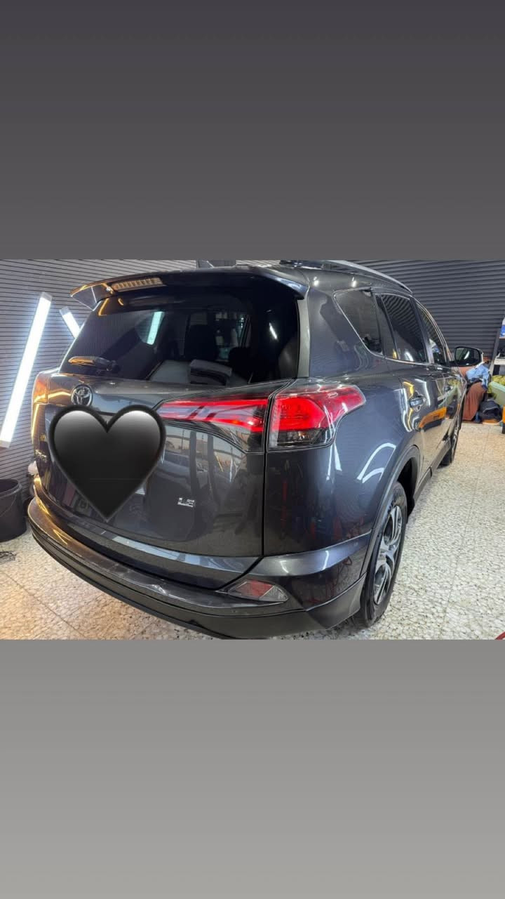 راف فور  2017 امريكي LE 
( رقم اربيل وكالة او تحويل )  
 محرك 2500
 شاشة كامره
تحكمات مقود 
كشافات 
ويل كروم 
سبايدر 
صبغ جاملغ وبنيدو بيها شوية مكانات بارد
سيارة جاهزة بدون نقص 
تبريد ثلج محرك وكير مكفولات   

#السعر / 157بيها مجال
مكان السيارة :كركوك رحيماوة
رقم موبايل:*********** كركوك, العراق
