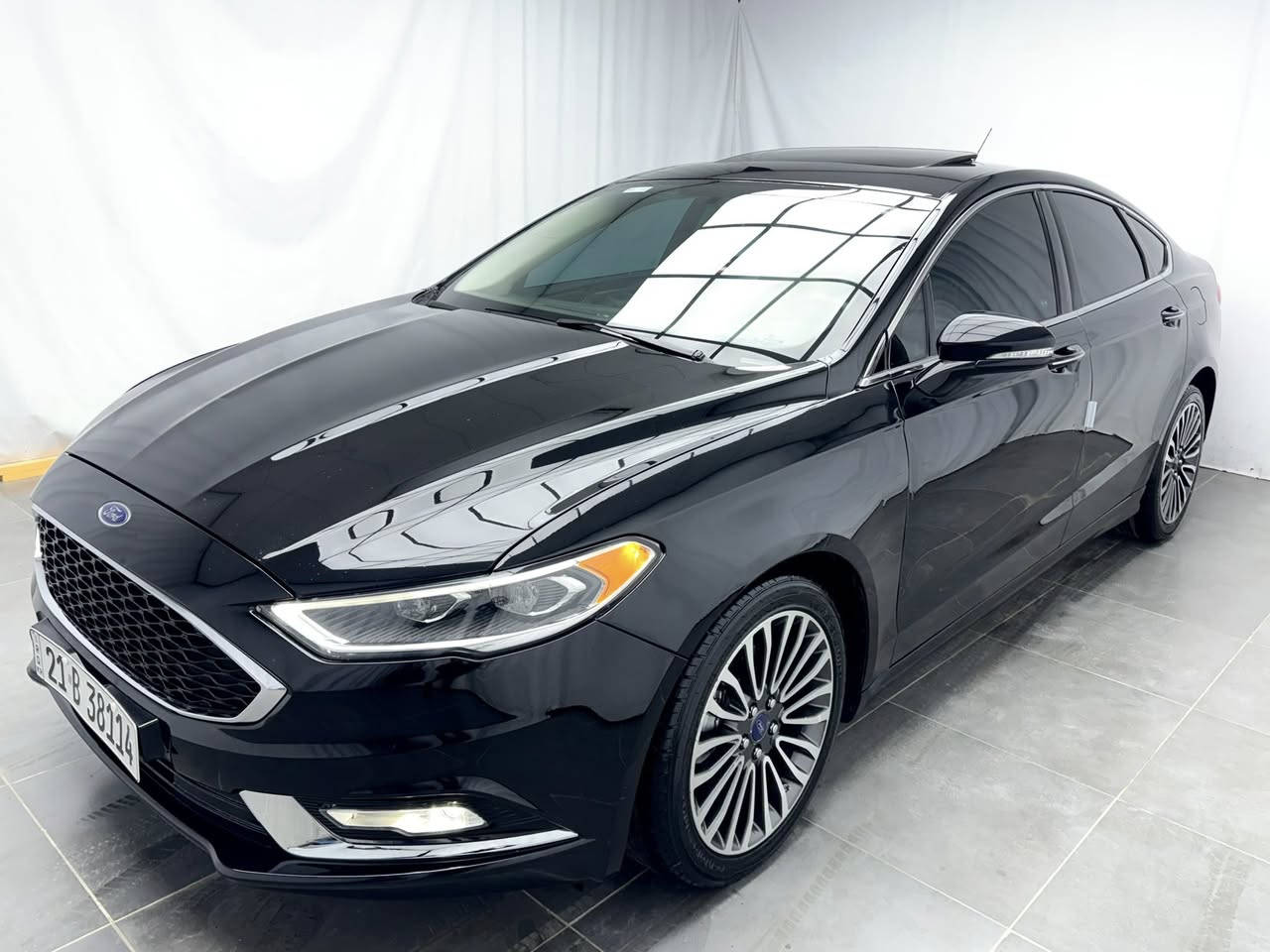 ...﷽ ...
فۆرد فیوژن ٢٠١٨ ئەمریکی SEL قەپات مواسەفات مەکینە 2.0 تۆربۆ  مەکینە مەرخوب مواسەفات ناو زەرد ،کوشن جلد ،سڵاید،٣ شاشە،شاشە گەورە، تەحدید سورعەوسوکان ڤۆلێۆم ، پێشوو دوا لیدو زینۆن، گێڕ ڤۆلیۆمو بریک هەوا، کوشن هیتەرو کارەباو کوشن میمۆری، سەیارەکە بە کلین داخڵ بوەو هیچ حادیسی نیە یەک جەمەلەخ پەمپی ئەمریکا دەرجوە بی دەعمو لیدان بی ئیرباگ  گێڕو مەکینە بەشەرت هیج کیشەی تیدا نیە سەنەوی تازەیە بەناو خۆمانەوەیە تەحویلو خرامە بەشەرت
***********
146$ مەجال
