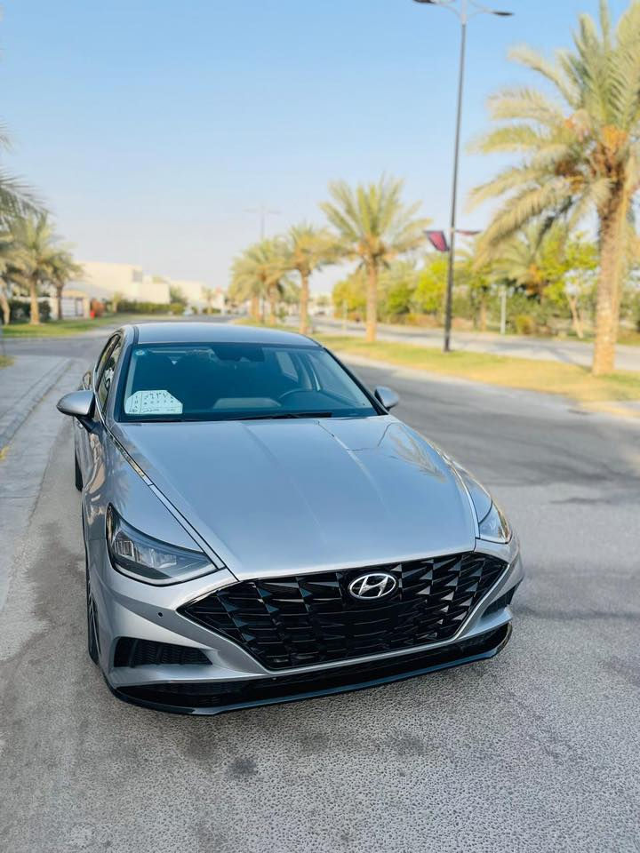 سياره سونتا 2022 هايبرد 
محرك السياره 200 
رقم السياره بغداد خصوصي 
السياره بصمه 
تدفئه كشن امامي والصدر 
٤ وضعيات قياده 
لدات امامي
لايت زنون 
اوتو هولد 
هاند بريك بصمه 
تشغيل عن بعد 
نطام المحافظه على خط المسار 
قياده ذاتيه 
نظام النقطه العمياء 
كيجات هواء الكتروني 
كرسي كهرباء 
رادارات امامي وجانبي وخلفي 
اشاير با المري 
كروس تثبيت سرعه 
شاحن موبايل لا سلكي 
شفتات قياده 
العنوان كربلاء 
الحادث مثل ما موضح با الصور 
السعر 170بي مجال بسيط 
رقم الهاتف الاستفسار ***********
