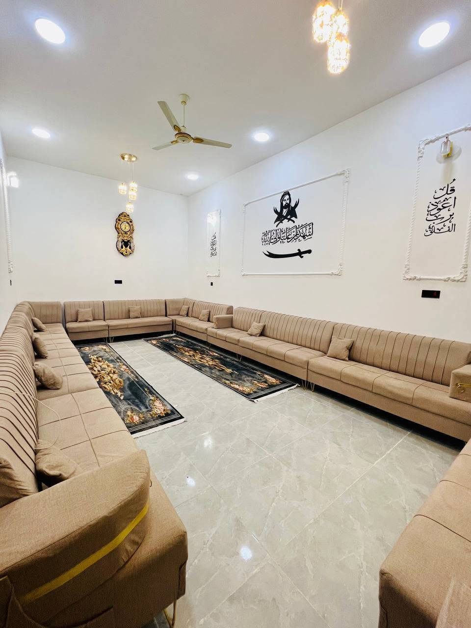 السلام عليكم، 🧡
اسعد الله اوقاتكم بكل خير🧿 موقع 🏠 

البيت البصره ابو الخصيب طريق سيد حامد🔥 البيت، وقف سني مسجل، بمساحه 200  متر 

  يتكون ديوان وصاله ومطبخ

 ثلاث غرف نوم صحيات داخليه وخارجيه،و حديقه  🏠  سعر البيت  110  بي مجال  قابل وللتفاوض، رقم الهاتف / ***********
