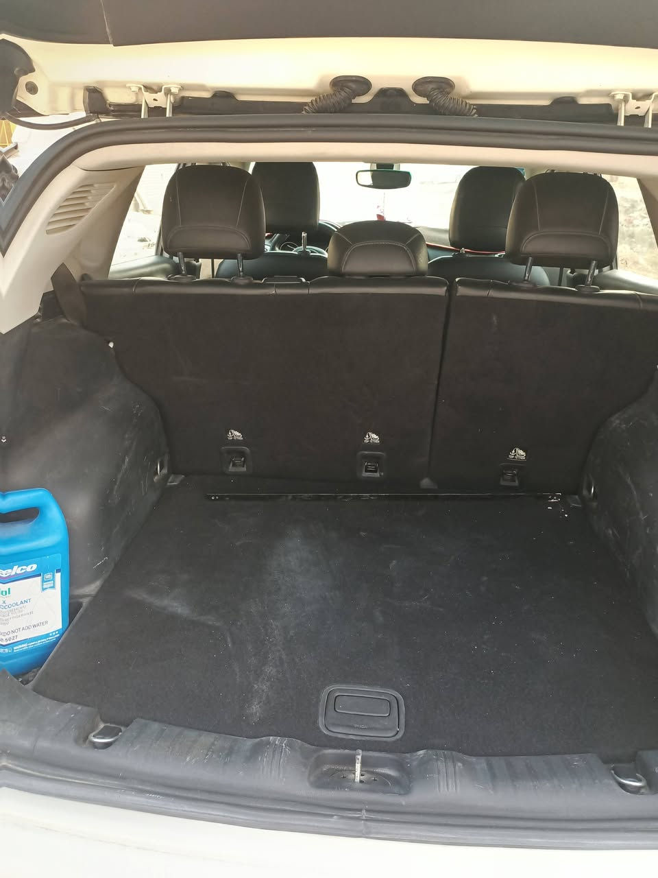 جيب كمبارس ٢٠١٩ للبيع
محرك ٢٤٠٠ دوش 
كامل مواصفات ما عدى فتحة بانوراما 
رقم بغداد انكليزي باسمي مكانها ميسان 
سعر ١٤٣ ورقة وبيها مجال بسيط 
للاستفسار/ ***********
