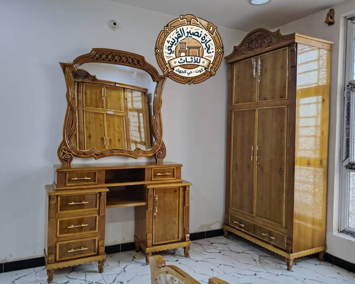 غرفه زان انتاج معمل نجارة نصير القريشي للأثاث 🎖

1.غرفة 6 ابواب طابقين صاج ٥ملم 

2دوشمه خياط عمل يدوي 

3.متوفر جميع المديلات باسعار مختلفة

4.نجارة عراقية 100‎%‎🥉

5.القاعدة بلوك 14 ملم

6.طابورية اضافيه هديه🎁

7.ارتفاع الكنتور ٢٧٠سم⬆️

8.عرض الكنتور ٣٦٠سم↔️

9.صبغ حراري مقاوم الرطوبه والحرارة 

10.زاويه ملابس كنتوريه برتفاع الكنتور

11.جميع الاكسوارات زان مصري ثقيل
🔹️🔹️
ملاحظة:اختيار النقوش مع لون الصبغ مع لون الدوشمه حسب اختيار الزبون
👇👇👇
العنوان/ واسط كوت حي الجهاد شارع النجارين معرض نصير القريشي ابو ضياء 
***********☎️ للإستفسار والحجز ارسال صورة المديل
