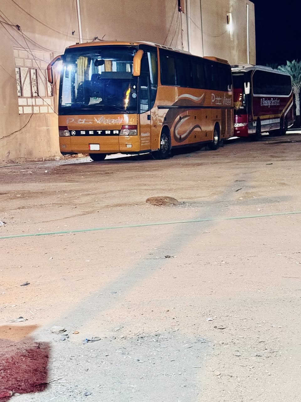 للبيع ‭0772 165 4098‬
