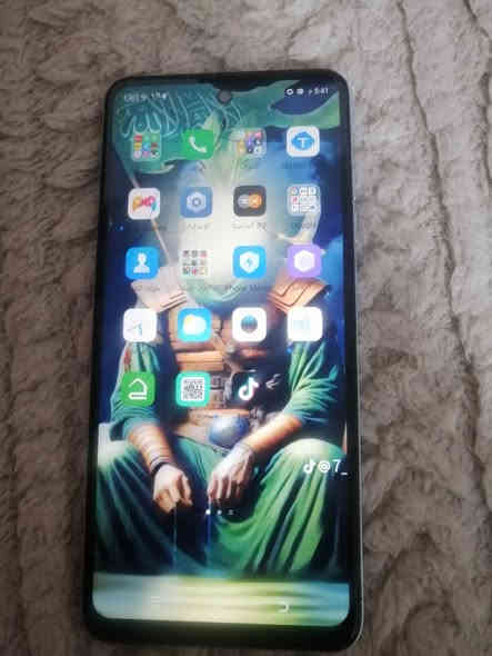 موبايل لبيع سعر ٧٥ مستعمل نضيف شغال المكان النجف حي ميلاد شارع مزرعة سيد علي *********** Singapore
