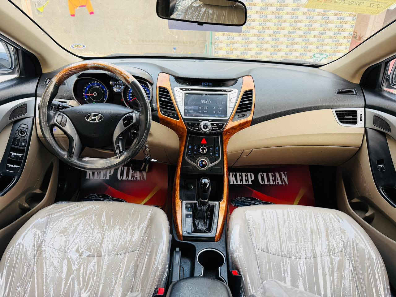 اللهم صل على محمد وال محمد
السلام عليكم إلى عشاق الجديد 
هونداي النتره موديل 2016 خليجي 
ماشيه 100 الف محرك 1800 ما مفتوح شرط فول مواصفات 
كفاله عامه ضربه وصبغ وتبديل وفتح 
مواصفات فتحه شاشه كامره بلاد تبريد خلفي مرايات شفط فول تحكم استيرن شاره بلمرايه بلاجكتور 
يدات نيكل بلاد 5 ويل كب محرك 1800 ما مفتوح بيه برغي جاهزه من كلشي كير ومكينه وحداديه وتبريد ثلج تخم تاير جديد سياره مال جناي ما عوزه برغي ترايه كلش حلو رقم بصره حره سنويه جديده مشروع وطني لغايه 2029 السعر 132 رجاء بس يدور جديد يتصل مكان السياره الناصرية رقمي ***********
