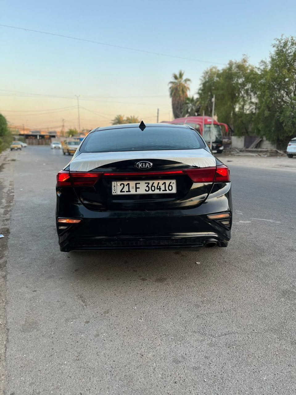 يا الله سلام عليكم
فورتي 2019 نص فول رقم سليمانيه
مواصفات السياره.
كشنات مخمل
تشغيل سويج
شاشه كبيره
محرك 2000 دوش
تبريد ثلج
قماره حديد
لد خلفي
تتحكمات ستيرن جهتين
منضومه زنون كامله
كامره خلفيه
رادار امامي 
درايف مود
تحديد مسار
تايرات جددد
صدر نضيف
وويل كب
وبعد بيه مواصفات معروفه بل فورتي سياره نضيفه ماشيه75 الف سياره صبغ جاملغ خلفي وصندوك وجاملغ امامي بجم كبس  بدون دواخل سونار مرفق مع المنشور
سعر السياره 115 وبيه مجال بسيط عوان السياره بغداد شعب ***********
