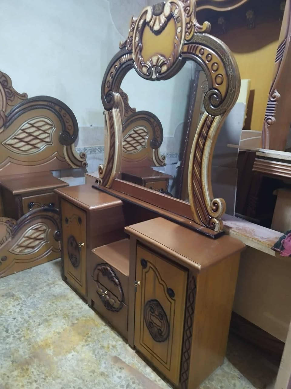 غرف نوم البيع كلمن وسعر مكان ناصريه اسحب صوره وتفضل خاص


**إذا كنت صاحب هذا الإعلان وتريد حذفه لأي سبب، رجاءا أرسل رسالة إلى الدعم الفني**