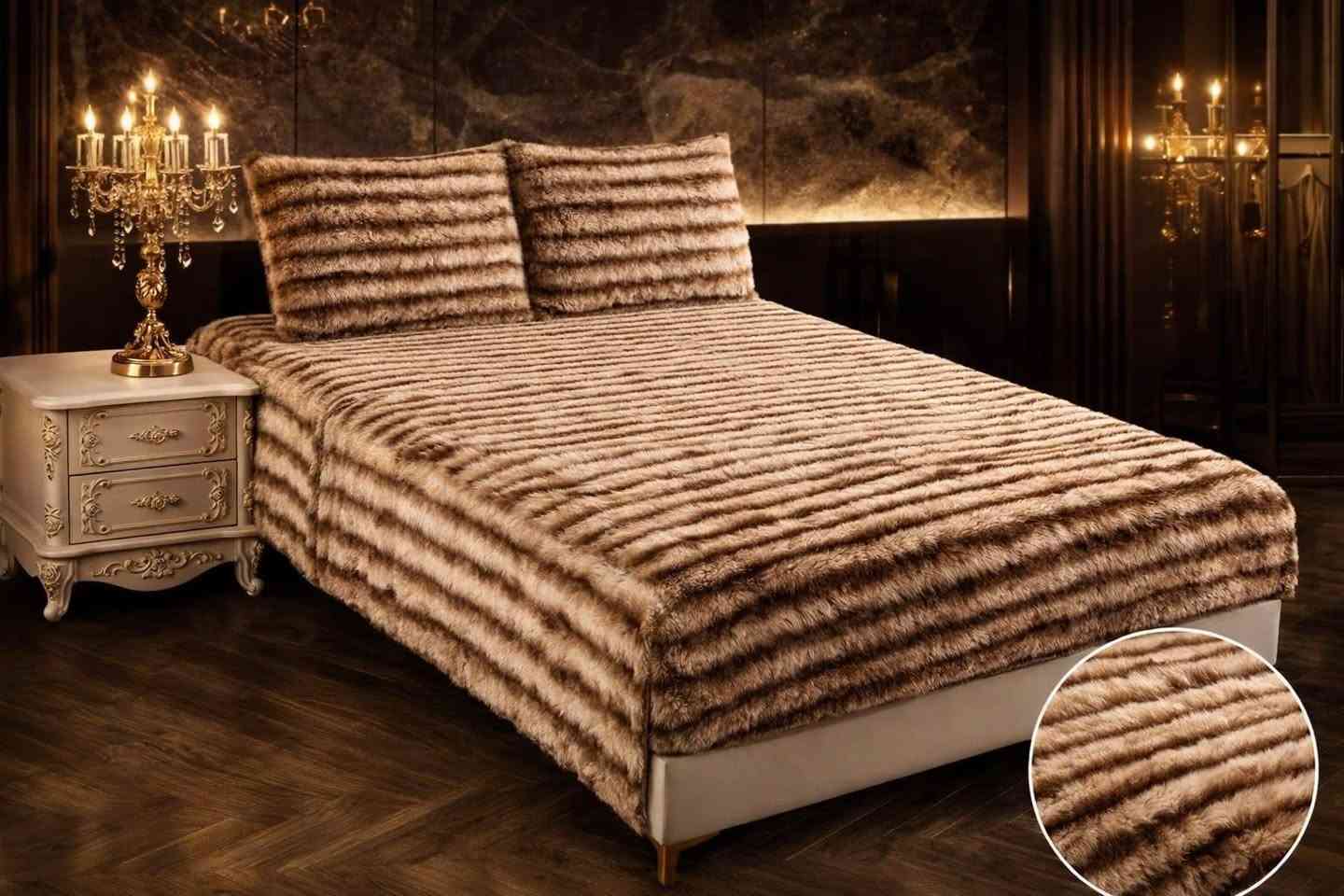 ✨ جرجف نفرين فندقي فاخر ✨
 😶‍🌫️ ريش مريح وناعم 🤠

لمسة أناقة… وراحة تدوم 🌿
خامة ناعمة • ألوان ثابتة • جودة عالية
تصاميم راقية تضيف فخامة لغرفة نومك
📏 القياسات:
▪️ العرض: 180 سم
▪️ الطول: 200 سم
▪️ النزلة: 50 سم
▪️ وجه مخدة عدد 2: 50 × 70 سم
💰 الأسعار:

▫️ سعر القطعة: 15 آلاف 

  🙂‍↔️ توصيل لكل العراق 5000🫆
📍 العنوان: بغداد – التراث مقابل المضخة
📞 للحجز والاستفسار: ***********
🚚 توصيل متوفر لباب البيت
الكمية محدودة… احجزي قبل النفاذ
