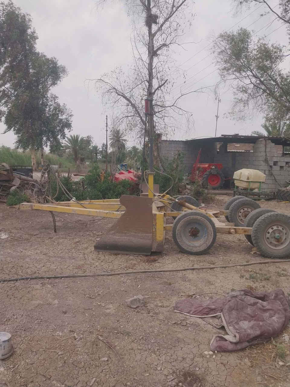 سلام عليكم معدلان للبيع عرض 3متر مكفول من لحيم او فطر (ملاحظه) معى جهاز ليزر  ( ***********) (***********
