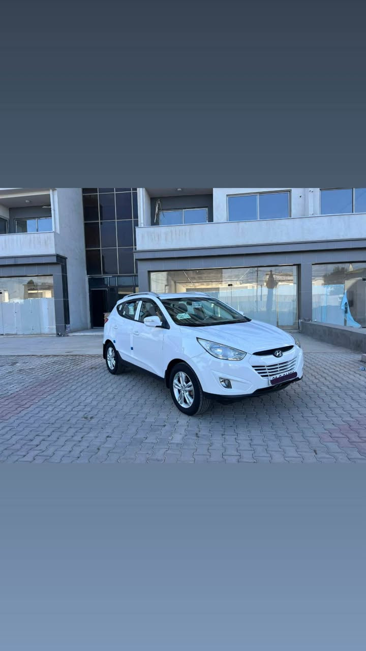 هوندا توسان خليجي محرك دوش 
موبايل***********
موديل2013
سياره بدون ضرر بدون صبع بدون دواخل بيها فقط شبر تعديل جاملغ سايق
محرك مامفتوح كير مامفتوح لا صرف لابخار
مواصفات 
ويل كرووم
مرايه اشاره +شفت
بلاجكتور
كامرا بل مرايه
العدد سويج 2 بلادي
نضام cec
تخم تاير جديد صدر جديد بطاريه جديد تبريد تدفئ بشرط
سياره سنويه 2030هزاه براد جديد بسمي تحويل وكاله حاضر
مكان سياره كركوك استفسار*********** كركوك, العراق
