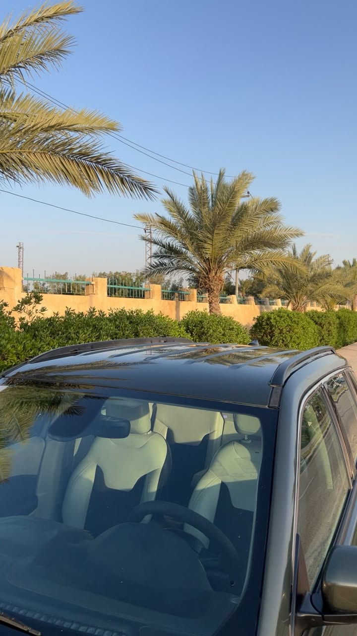 للبيع ‼️
جيب كومباس 2018 
اللون زيتوني
مكينة 2400 
عليها منضومة زنون (عدسة ) 300$ 
الرقم 28283 هـ بغداد شبة مميز 
حادثها جاملغ صبغ ، وبنيد تبديل بدون دواخل 
السعر 115 ورقة وبيها مجال 
للاستفسار اكثر الاتصال 
***********
