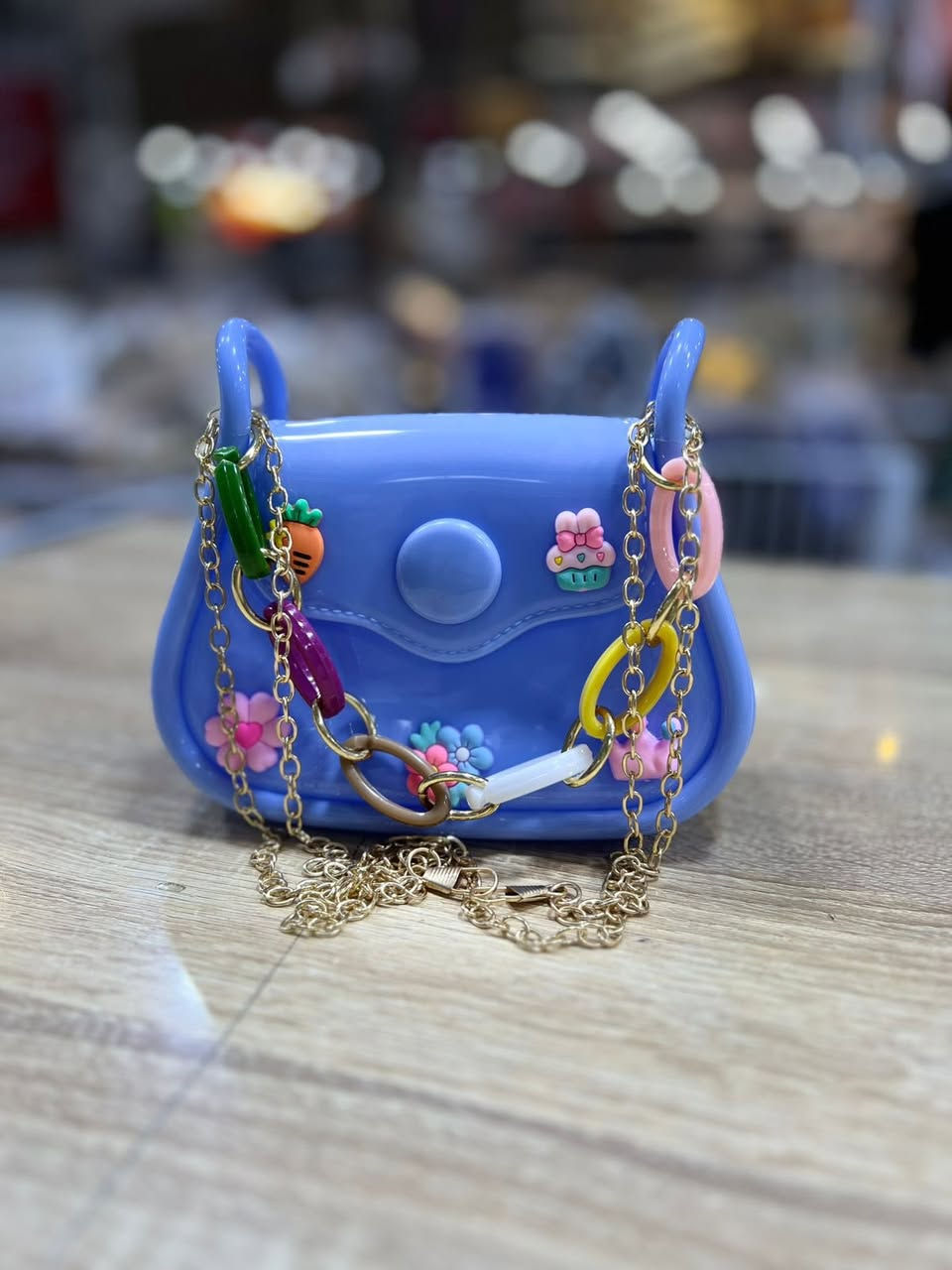 سلام عليكم انواع حقائب بأسعار مناسبة 🔥جمله فقط ويجب ان لايقل عن درزن 
يوجد توصيل 🚚 لكل محافظة عراق 
للحجز واستفسار على واتساب ***********
يوجد ليدينا قنات تلكرام للمتابعه موديلات جديده https://t.me/ifitxktitittfofoog
