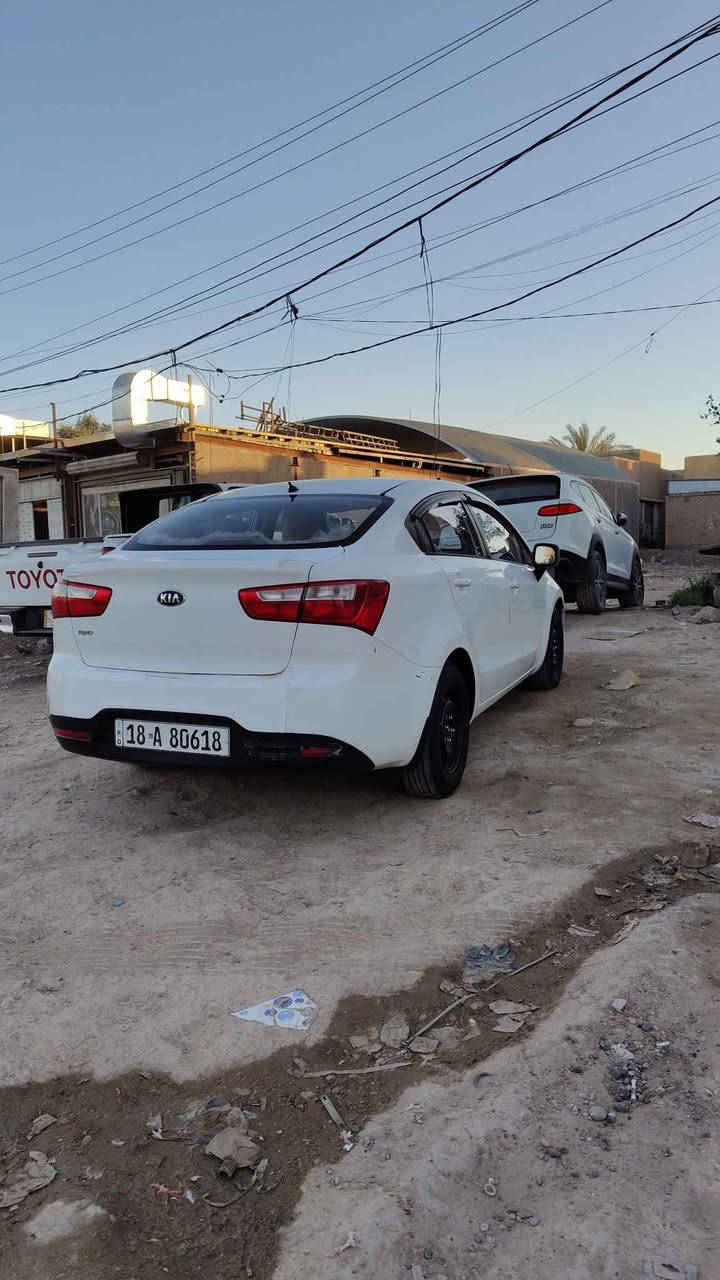 سيارة كيا ريو 15 السنوية باسمي 
للاستفسار *********** حلة, بابل
