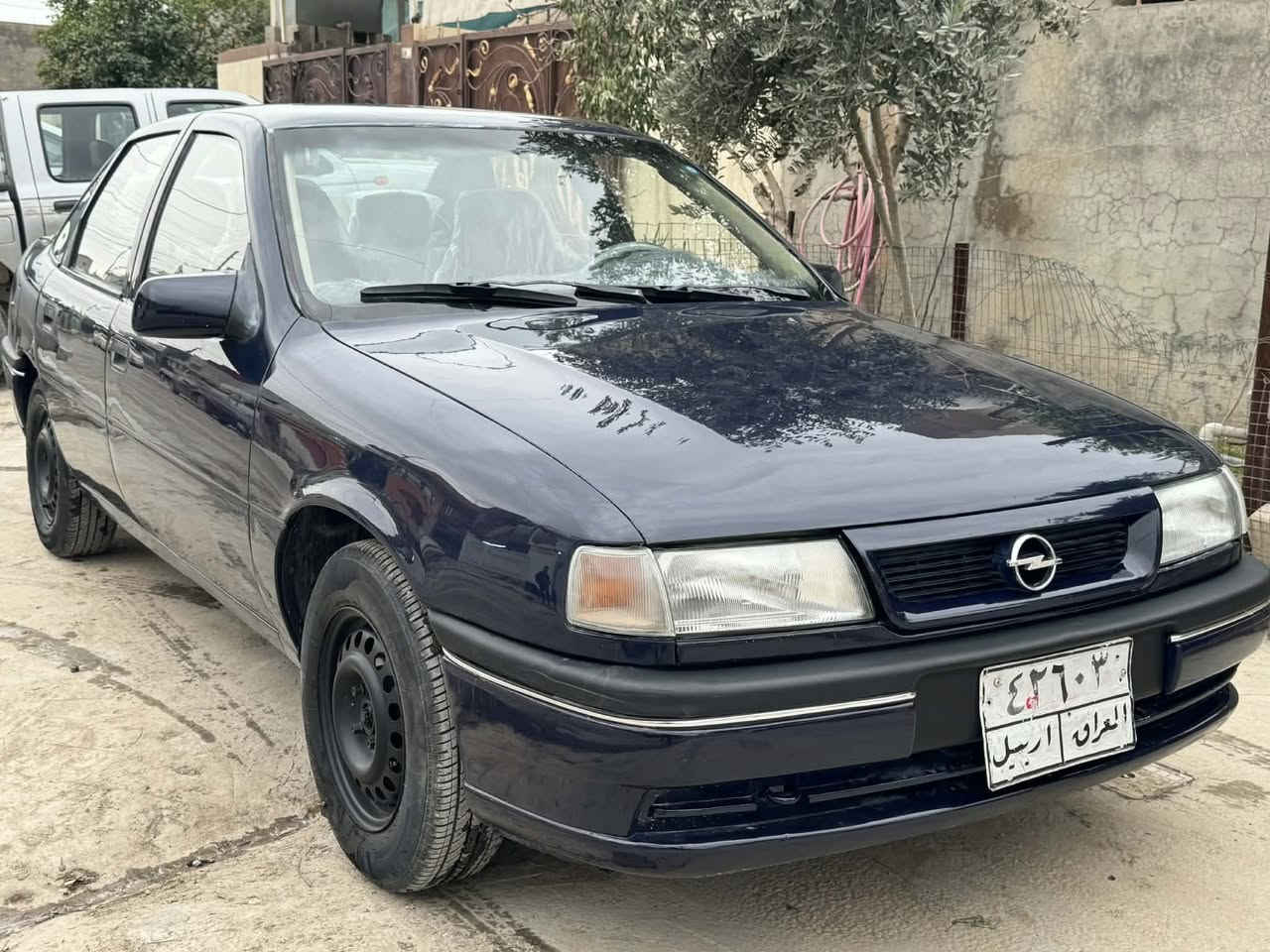 اوبل فکترا
مودیل 1993
محرك 18
رقم موبايل ***********
