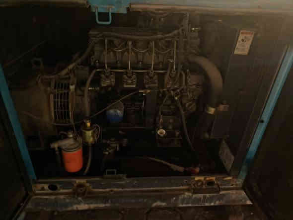 مولده ايرمان كاز للبيع
كاتم 4سلندر

بيه كازكت مبدل بس 
باقي المولده كله كامله
السعر 30ورقه مجال بسيط 

مكان نجف مناذره 
***********
