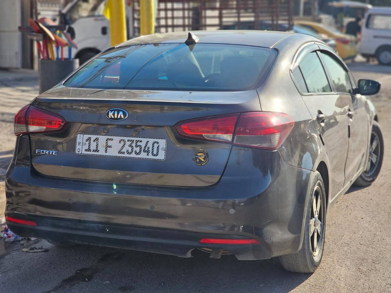 للبيع كيا فورتي موديل 2017 سياره كامله مكينه وكير مكفولات ليبل واحد بدون تبديل بيهه خمس قطع مكاني بغداد السعر 103 ***********
