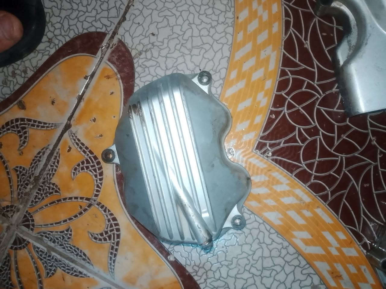 تجوه دراجه ياماها  ب 7 الف 
كاور  اربع كير  ب 10 الف 
قبق كلجات ب 5 الف 
قبق ماكنيت ب 5 
قبق شبج ب 5 الف كله تفصيخ اربع كير ايراني 
الاستفسار اتصل على ***********
