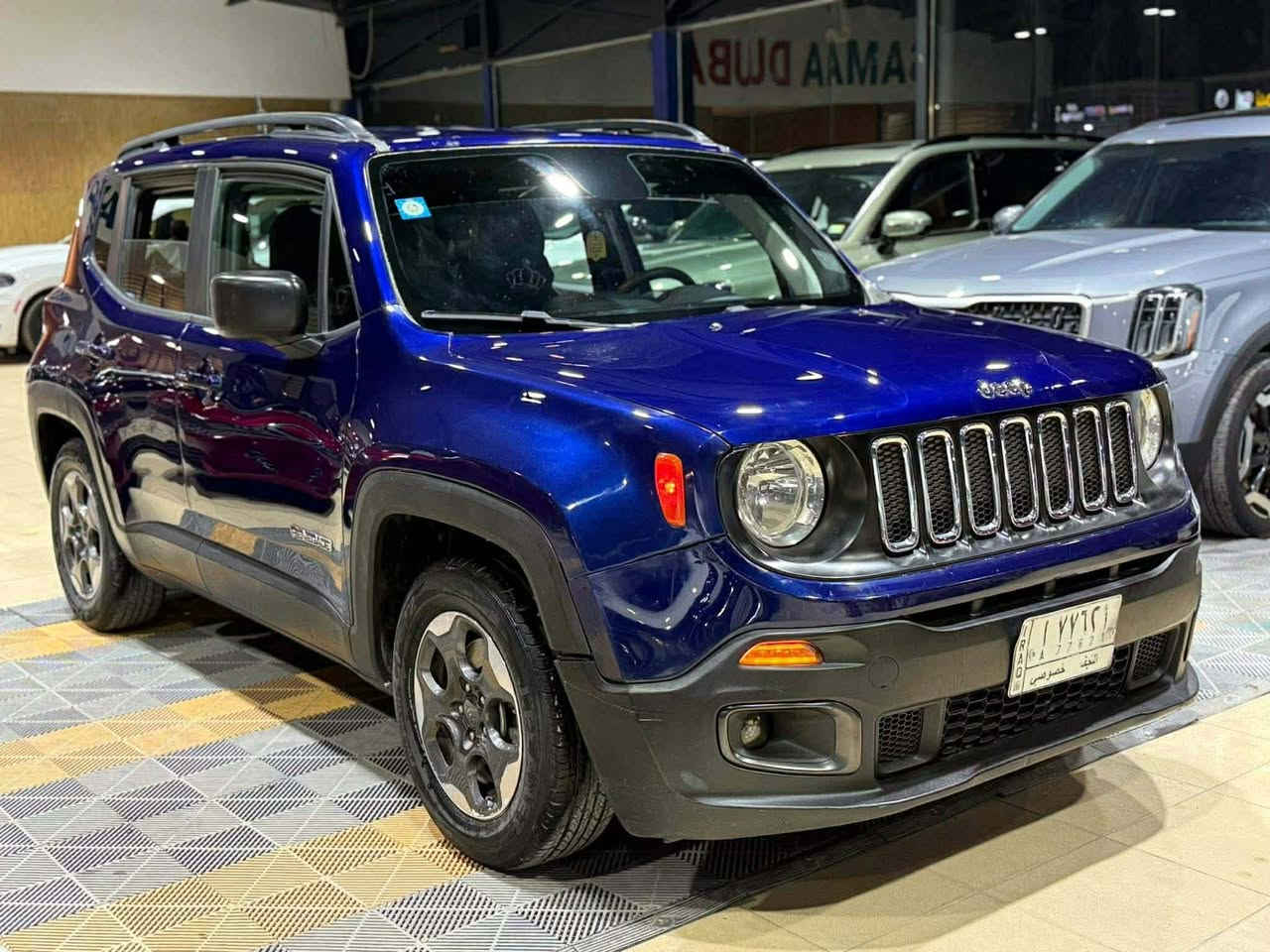 2018 جيب رنگد
ماشيه 43 الف فقط 
حادث فقط نص قطعه صبغ 
جديده على وضع الشركة 
بصمه ابواب تشغيل عن بعد سايد بريك بصمه شاشه جبيره 
رقم نجف مكان نجف سعر 130 الي ميعجبه السعر يعبر المنشور رجائاً *********** . خاص مفتوح
