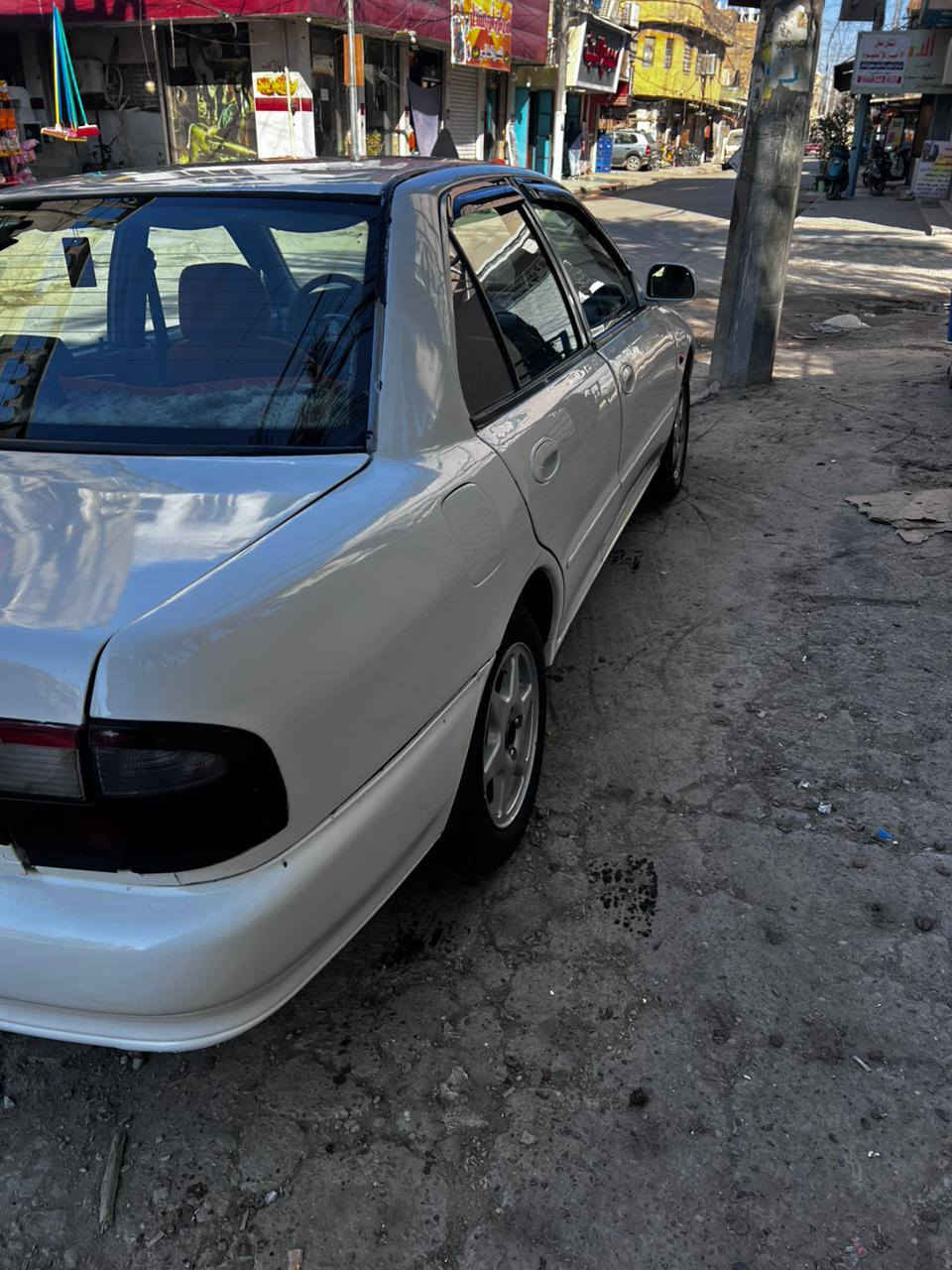 سلام عليكم
بروتون 2004 ويرا خصوصي اوتوماتيك رقم انگليزي 
هزه جديده سنوية لل ..39 بسمي السيارة 
گير ومحرك خير من الله
ثاني يوم تحويل 
بيه خياس بالصنوگ
والچاملغ الامامي يم السياق ابدل 
مشط الستيرن بي نضوج 
والراديتر مزروف مال التبريد 
السيارة مصبوغه عام للجماليه
السعر ..39 ورقة بيه مجال حگ الجيه 
بس الشراي يتصل فدوة رحم الله والديكم 
مكاني بغداد الحريه 
رقم التلفون ...*********** متواجد واتساب
