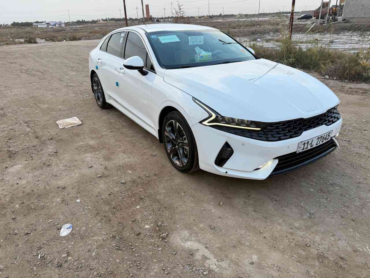 السلام عليكم سيارة K5 2023 خليجي
السيارة نضيفة كفالة عامه حتى من الشخط استخدام شخصي 

تحويل ثاني يوم
الهاتف ***********
